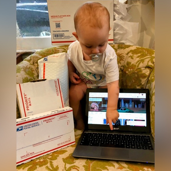 Meet your Posher - Picture 6 of 16